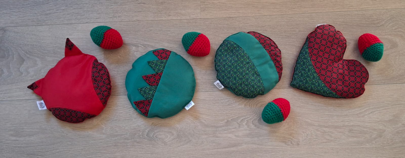 Christmas Special – Cuddler Collection